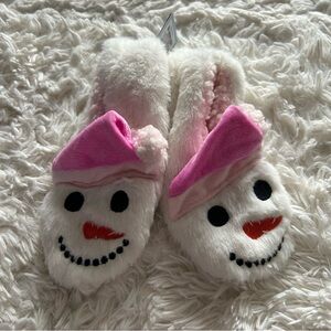Cute Snowman Slippers with Pink Hat